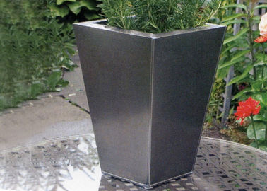 China Contemporary Garden Art Stainless Steel Planter Metal Planter Boxes WS-ST841 supplier