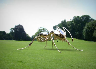 China Large Polished Stainless Steel Garden Sculptures , Metal Ant Sculpture Decoration supplier