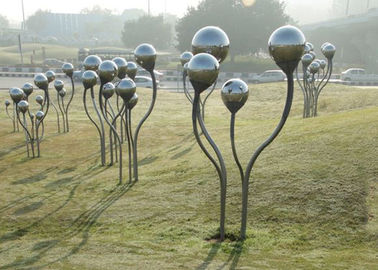 China Decoration Stainless Steel Sculpture Contemporary Metal Balloon Sculpture supplier