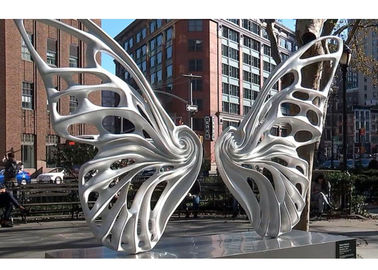 China Large Public Art Outdoor Metal Butterfly Sculpture For Urban Landscape supplier