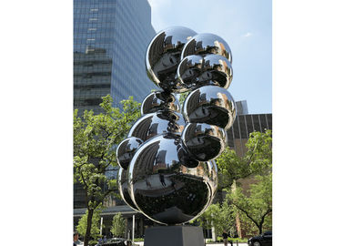 China Stainless Steel High Polished Large Garden Ball Sculpture for Urban Landscape supplier